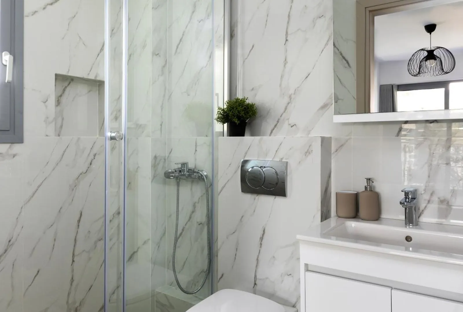 Babylon Luxury Suites No2 By Binobi! 塞萨洛尼基 0*,